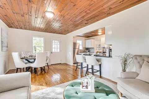 99 Old Post Rd, Edison, NJ 08817 photo 17