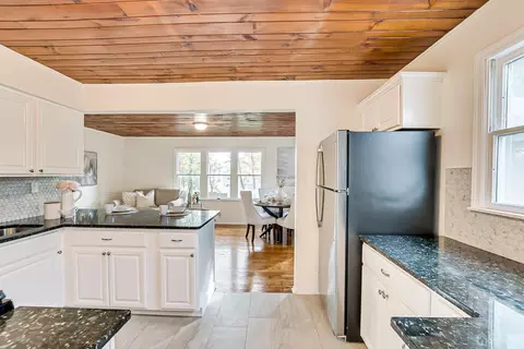 99 Old Post Rd, Edison, NJ 08817 photo 9