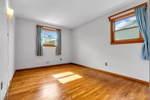 13 Eardley Rd, Edison, NJ 08817 photo 11