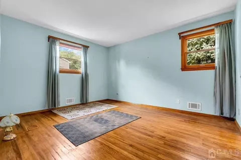 13 Eardley Rd, Edison, NJ 08817 photo 13