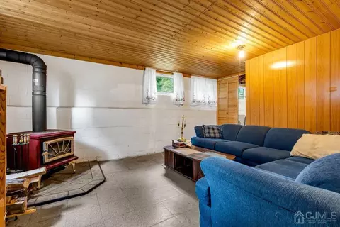 13 Eardley Rd, Edison, NJ 08817 photo 18