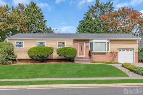 13 Eardley Rd, Edison, NJ 08817 photo 1