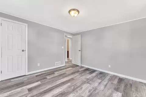 193 Old Rd, Sewaren, NJ 07077 photo 17