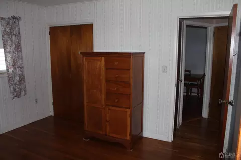 23 Albert Dr, Sayreville, NJ 08859 photo 13