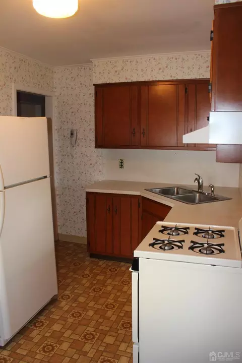 23 Albert Dr, Sayreville, NJ 08859 photo 7