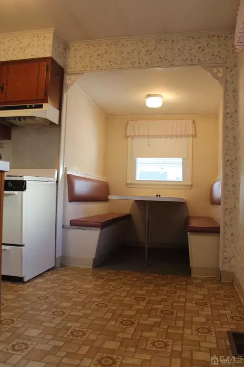 23 Albert Dr, Sayreville, NJ 08859 photo 6