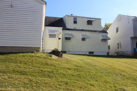 23 Albert Dr, Sayreville, NJ 08859 photo 5