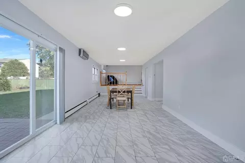 101 Calvert Ave E, Edison, NJ 08820 photo 16