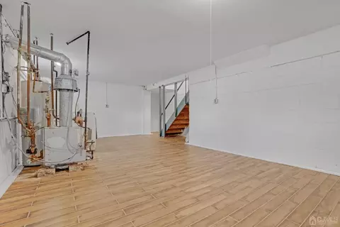101 Calvert Ave E, Edison, NJ 08820 photo 30