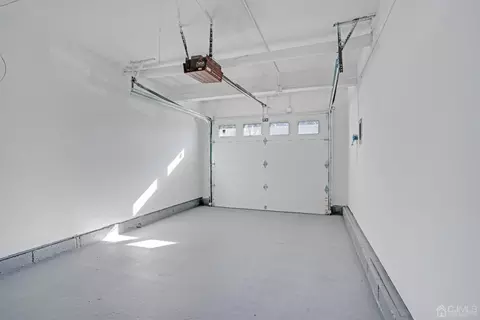 101 Calvert Ave E, Edison, NJ 08820 photo 31