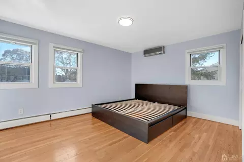 101 Calvert Ave E, Edison, NJ 08820 photo 19