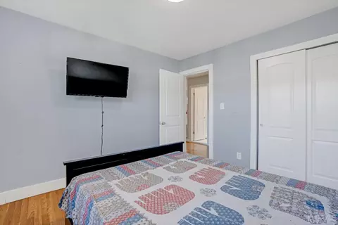 101 Calvert Ave E, Edison, NJ 08820 photo 25