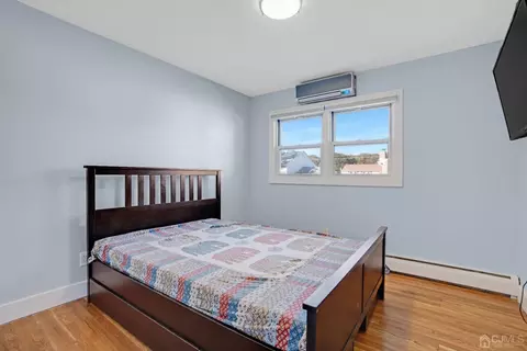 101 Calvert Ave E, Edison, NJ 08820 photo 24