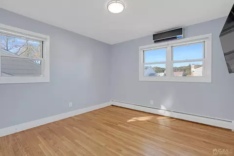 101 Calvert Ave E, Edison, NJ 08820 photo 22