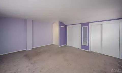 102 Macarthur Dr, Edison, NJ 08837 photo 23