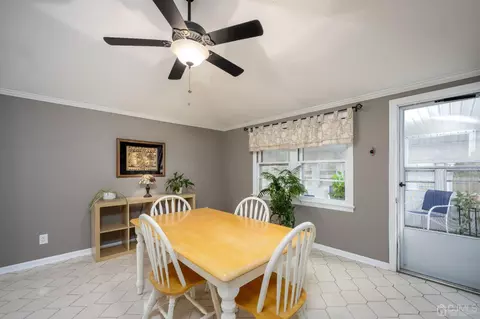 102 Macarthur Dr, Edison, NJ 08837 photo 14