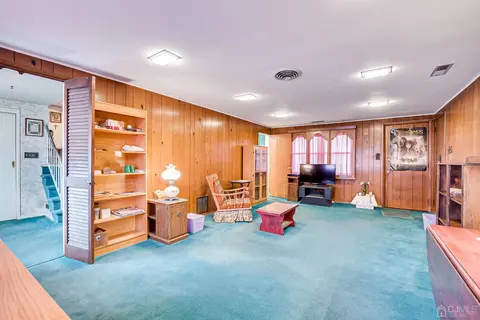 28 Meyer Rd, Edison, NJ 08817 photo 13
