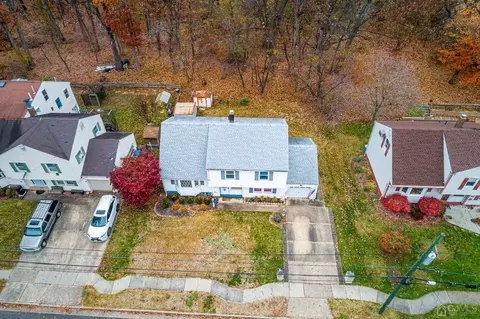 28 Meyer Rd, Edison, NJ 08817 photo 4