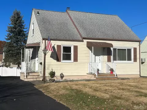 417 Giles Ave, Middlesex, NJ 08846 photo 1