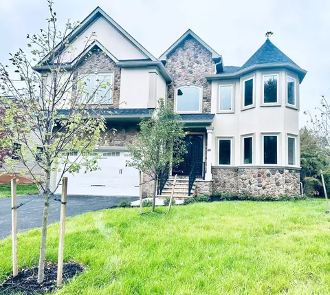 40 Broad Ave, Edison, NJ 08820 photo 1