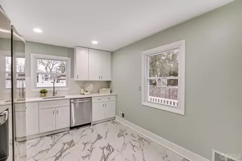 1 Barbara Pl, Edison, NJ 08817 photo 15