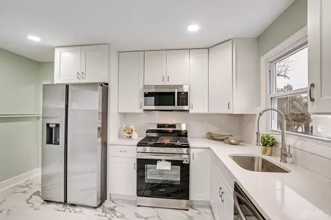 1 Barbara Pl, Edison, NJ 08817 photo 13