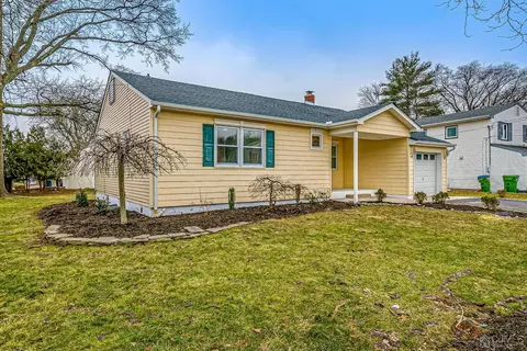 1 Barbara Pl, Edison, NJ 08817 photo 3