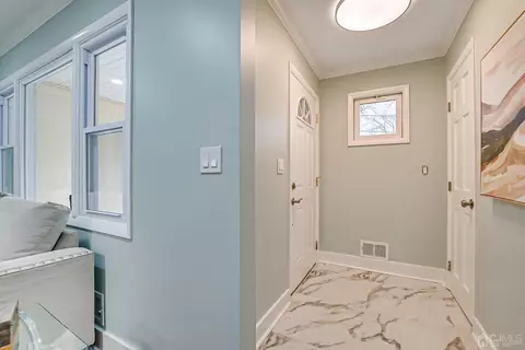 1 Barbara Pl, Edison, NJ 08817 photo 4