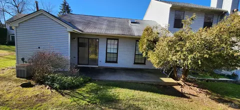 1006 Maplecrest Rd, Edison, NJ 08820 photo 9