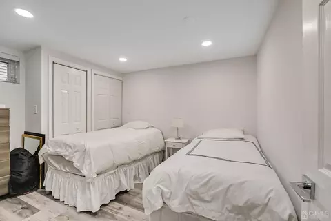 12 Eardley Rd, Edison, NJ 08817 photo 32