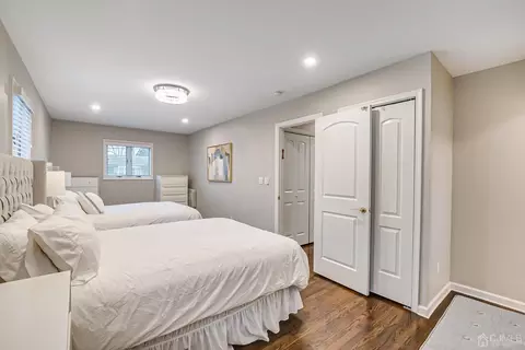 12 Eardley Rd, Edison, NJ 08817 photo 19