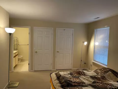 66 Boulder Dr, Edison, NJ 08817 photo 7