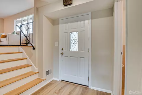 2 Stanley Pl, Edison, NJ 08817 photo 10