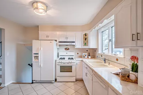 2 Stanley Pl, Edison, NJ 08817 photo 21