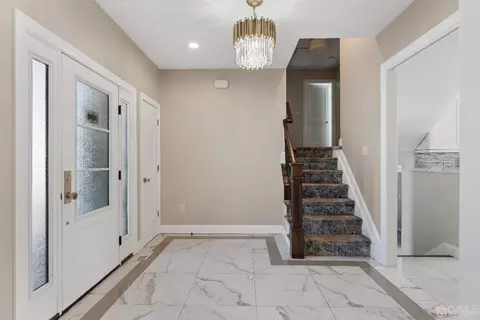6 Barlow Rd, Edison, NJ 08817 photo 3