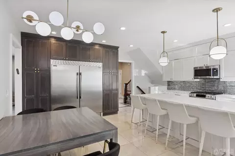 6 Barlow Rd, Edison, NJ 08817 photo 5