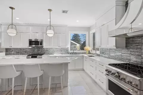 6 Barlow Rd, Edison, NJ 08817 photo 6