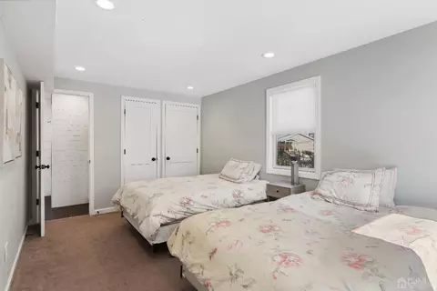6 Barlow Rd, Edison, NJ 08817 photo 18