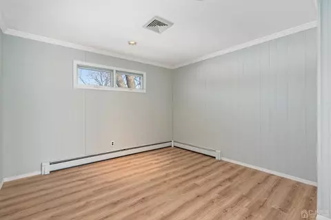 914 Dorn Ave, Middlesex, NJ 08846 photo 13