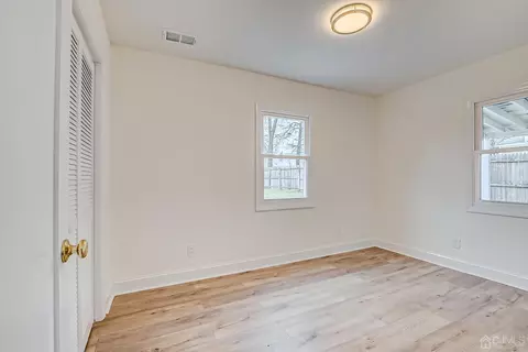 41 Hillcrest Ave, Edison, NJ 08817 photo 16