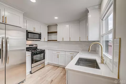 41 Hillcrest Ave, Edison, NJ 08817 photo 8
