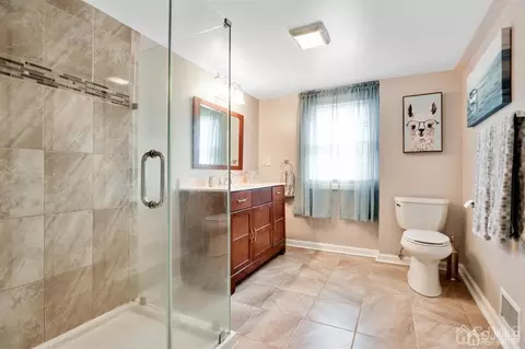 11 Rolling Rd, Middlesex, NJ 08846 photo 16
