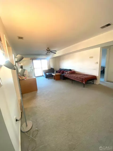 1509 Raspberry Ct, Edison, NJ 08817 photo 5