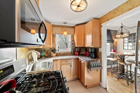 117 Macarthur Dr, Edison, NJ 08837 photo 13