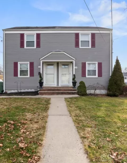 117 Macarthur Dr, Edison, NJ 08837 photo 1
