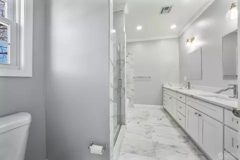 47 Ovington Ave, Edison, NJ 08817 photo 17