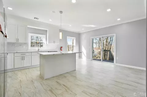 47 Ovington Ave, Edison, NJ 08817 photo 10