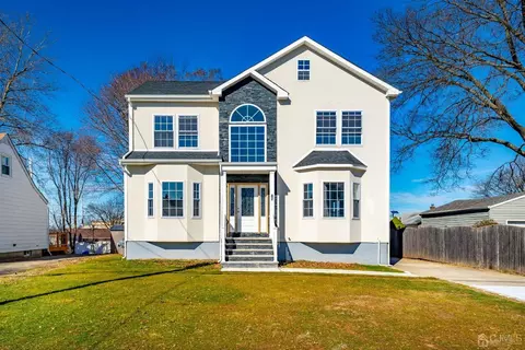 47 Ovington Ave, Edison, NJ 08817 photo 1