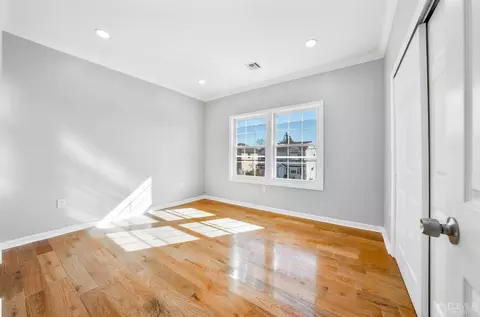 47 Ovington Ave, Edison, NJ 08817 photo 20