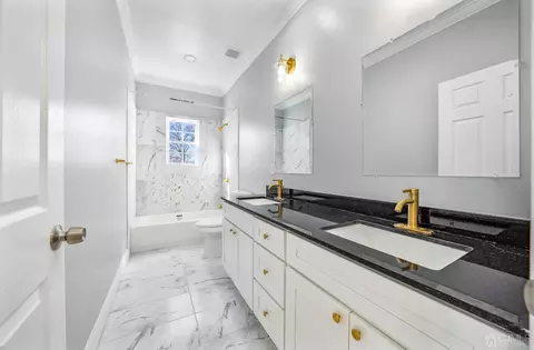 47 Ovington Ave, Edison, NJ 08817 photo 18